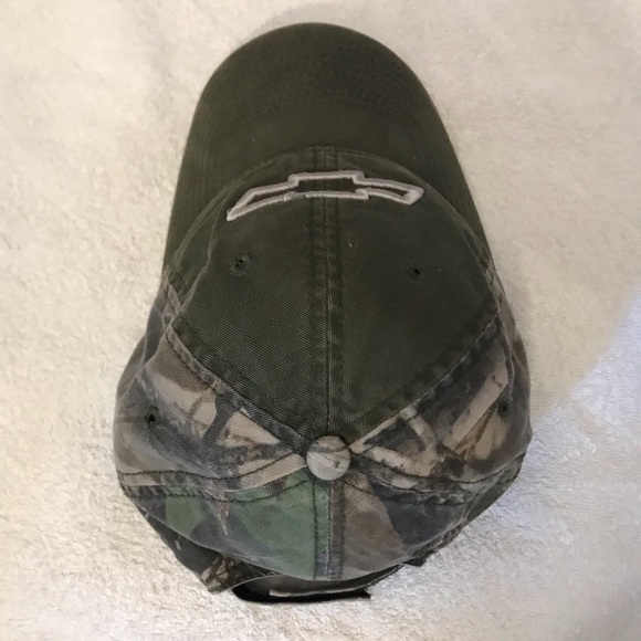 Infinity Headwear Chevrolet Adult Small Adjustable Camou Cap - Picture 9 of 13